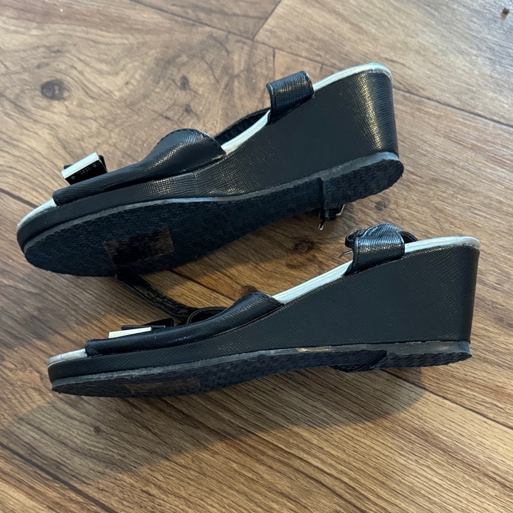 Michael Kors Black Sandals with Silver Bow Detail - Picture 2 of 4